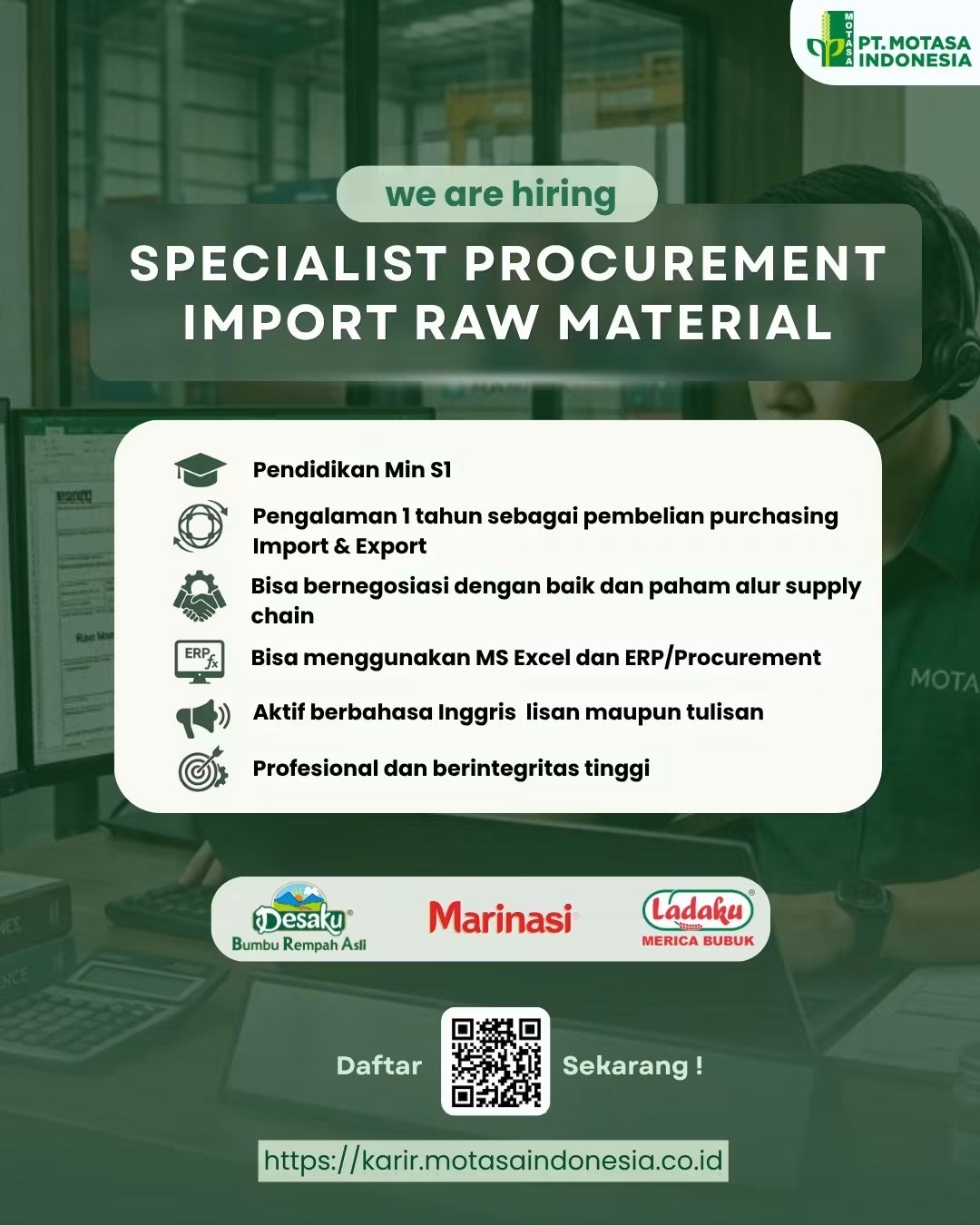 Foto Spesialis procurement - import Raw material